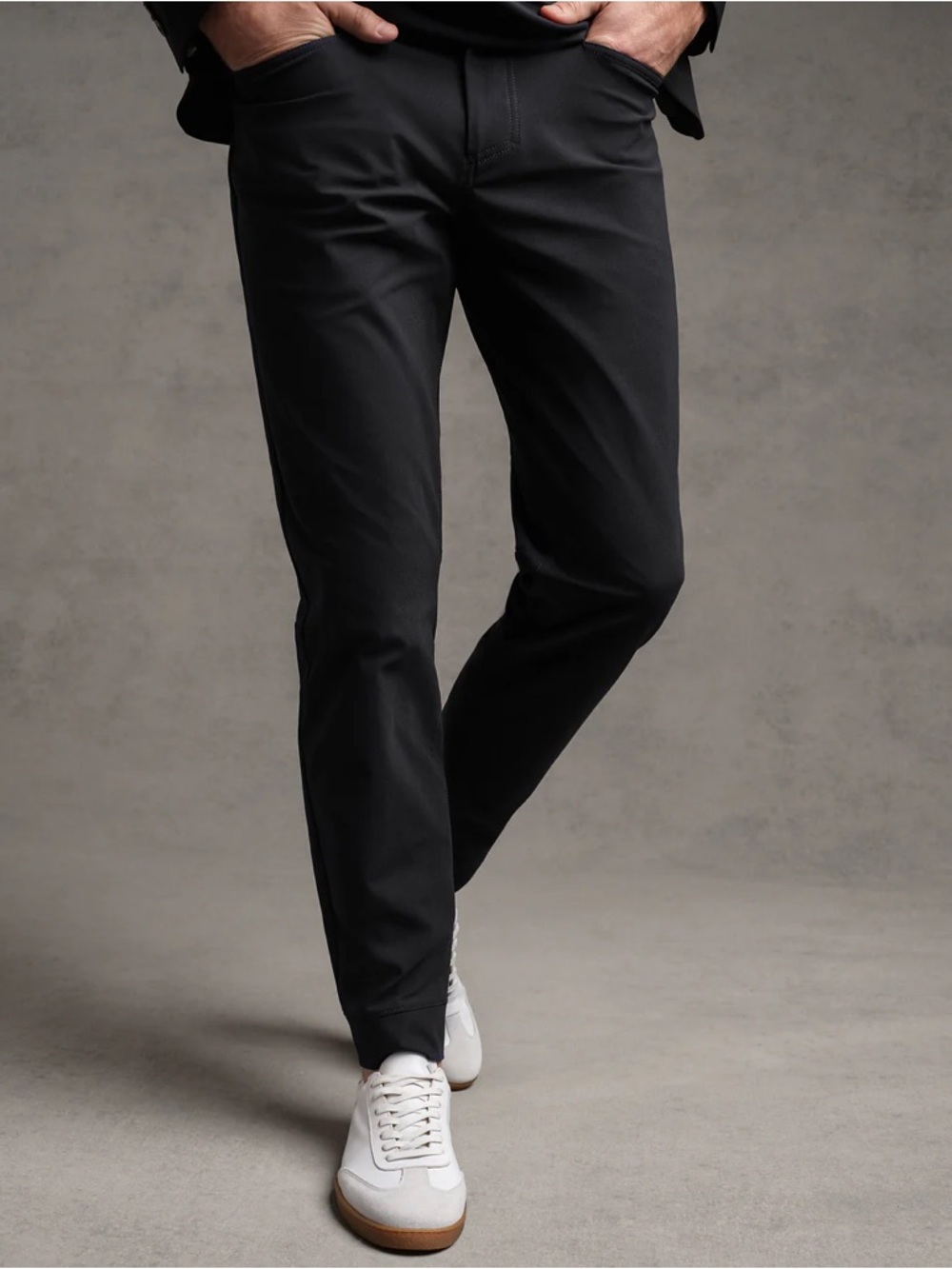 RHONE Black Commuter Pro Jogger